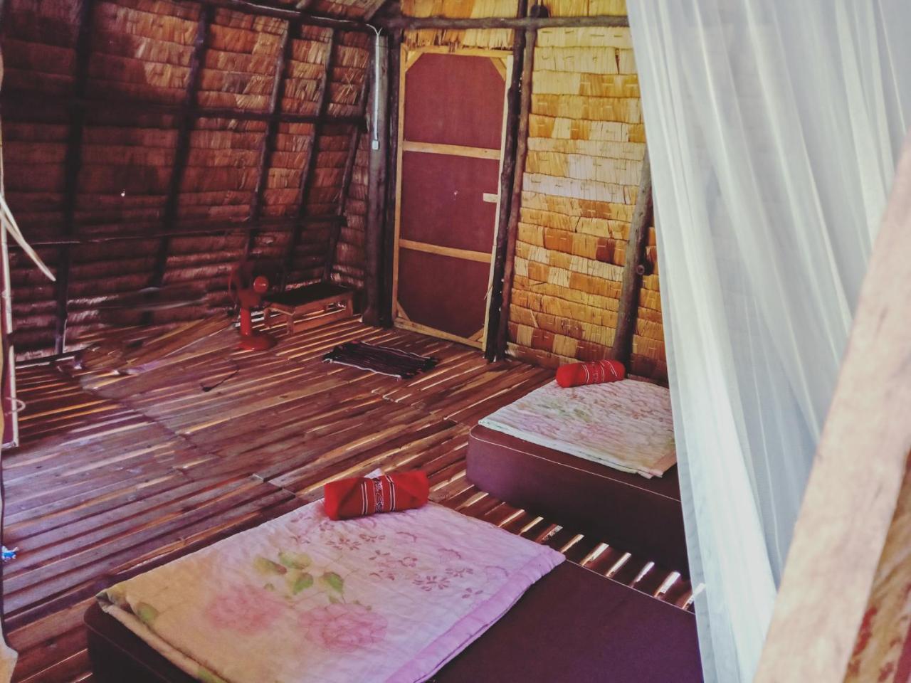 Mr. Chuoi Bar And Hut Hotel Ko Phra Thong Exterior foto